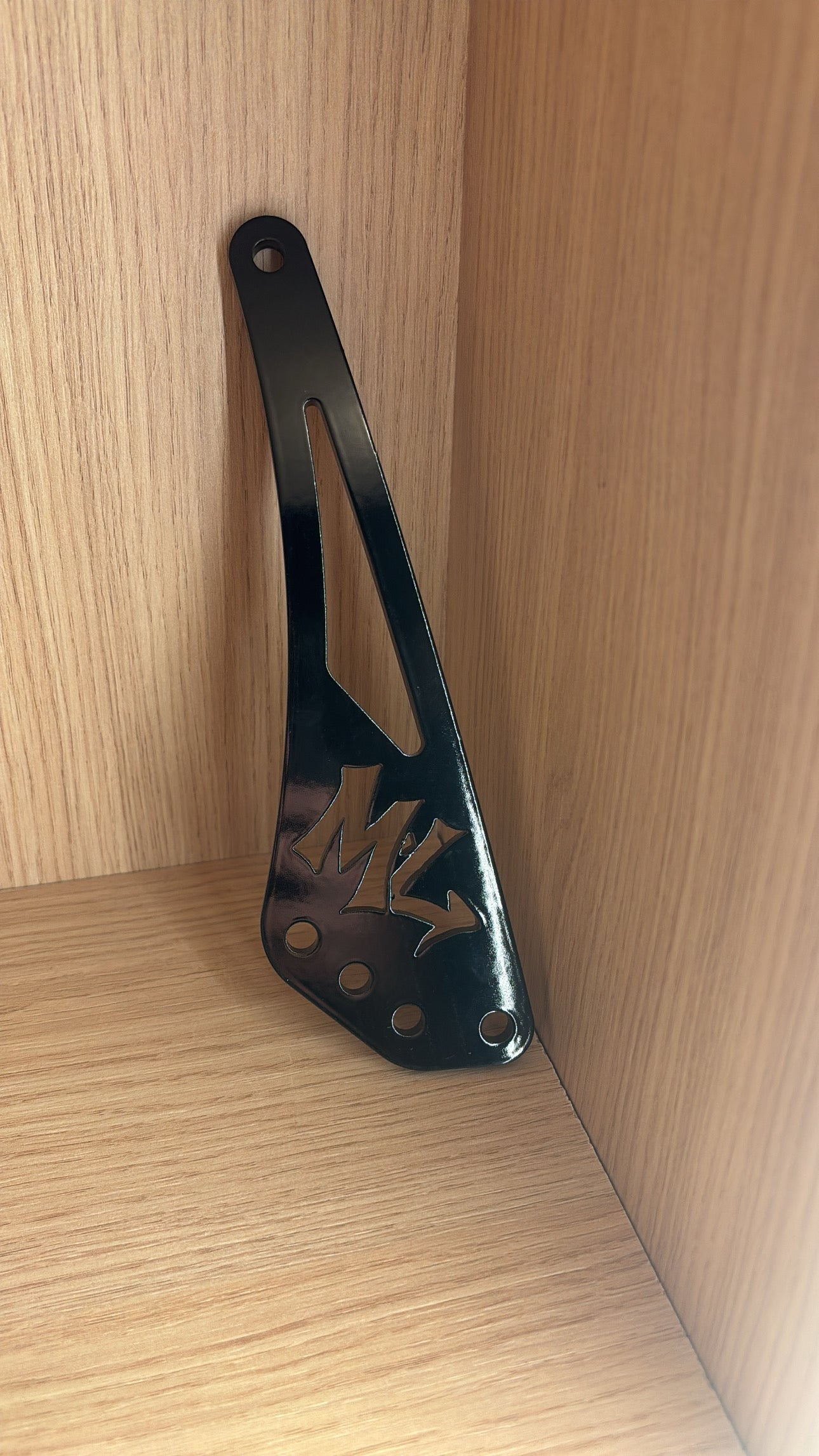 Eride pro shift lock