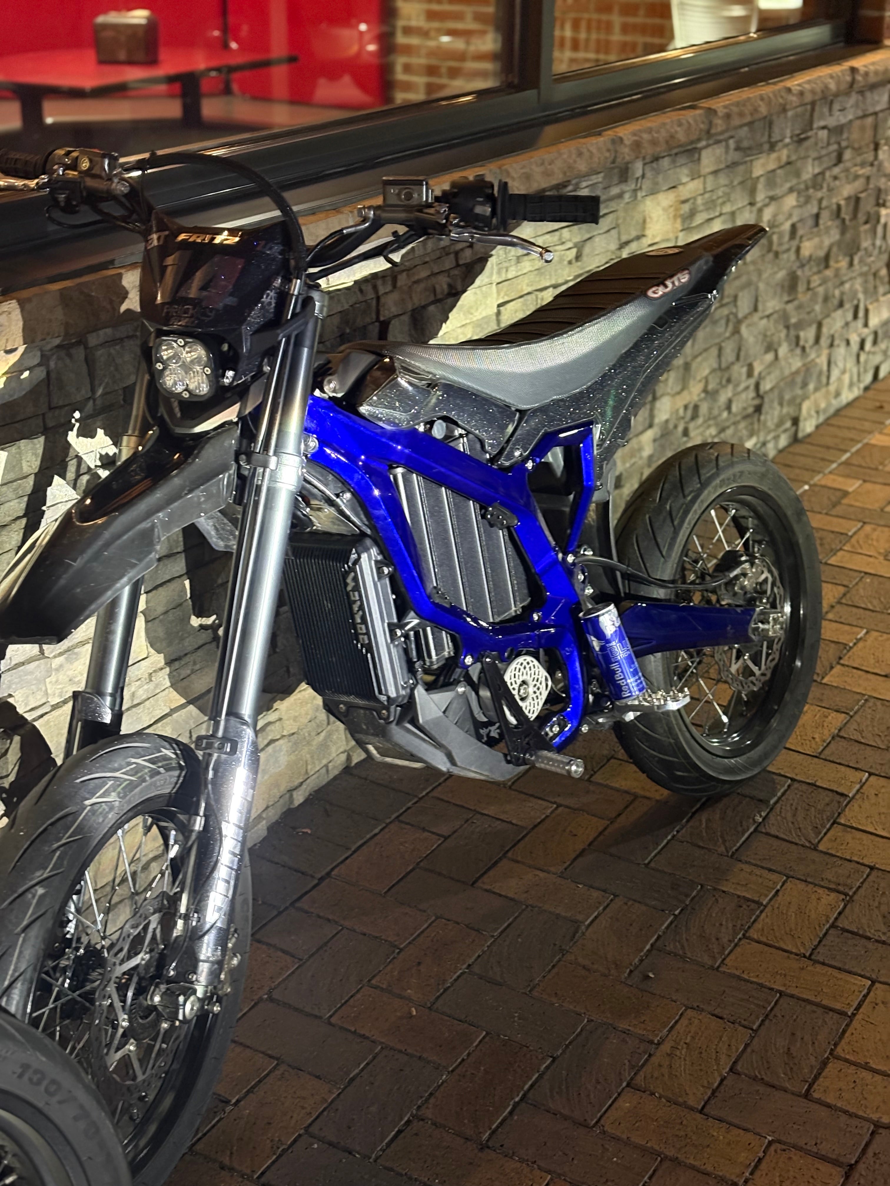 Ultra bee frame guards